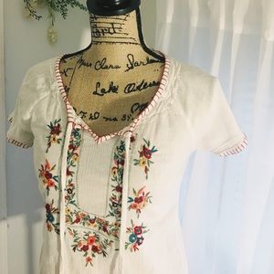 Floral embroidered linen blouse